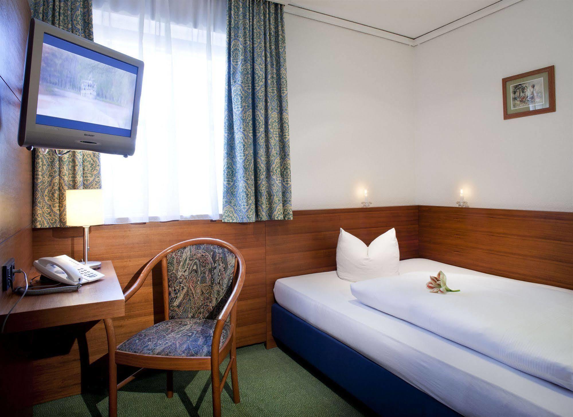 אינסברוק Hotel Alpinpark מראה חיצוני תמונה